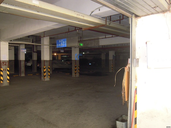 福州鼓楼区铜盘路均辉新村(鼓楼人家)14个车位,每个仅11.33万